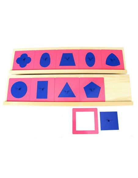 Formes à dessin métalliques avec support en bois