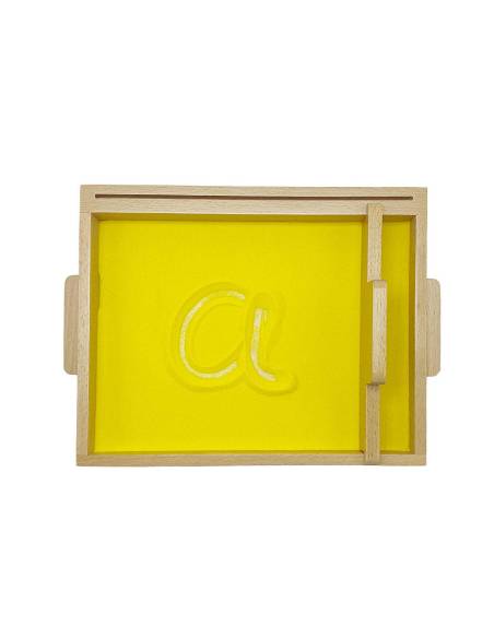 Plateau de sable Montessori pour apprendre à écrire