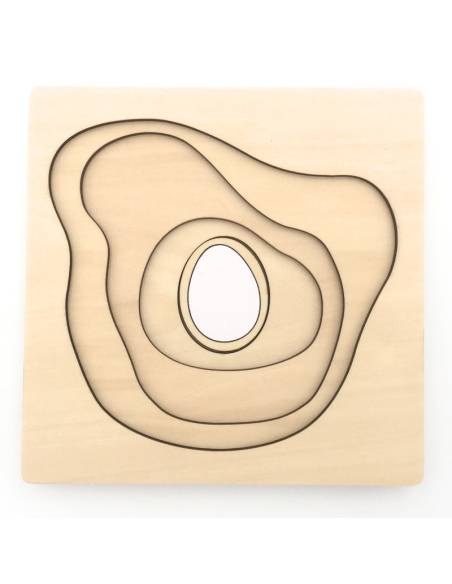 Puzzle en bois du cycle de vie de la poule Montessori.