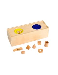 Boîte mystère sensorielle avec 7 objets en bois