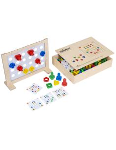 Jeu éducatif de vissage avec boulons et écrous