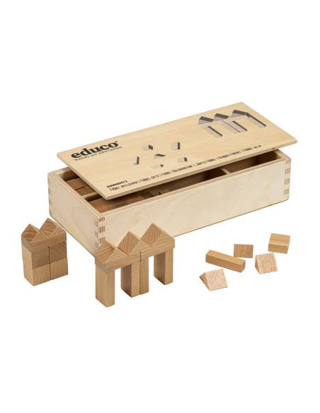 Set de construction en bois inspiré de Fröbel