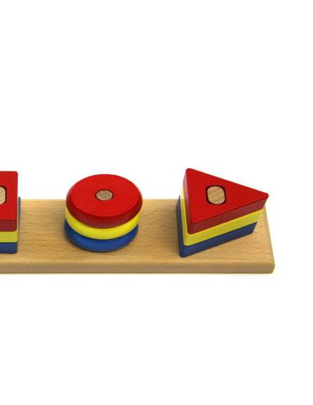 Développe la motricité fine et la reconnaissance des formes dès le plus jeune âge