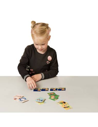 Jeu éducatif d’images séquentielles pour raconter des histoires