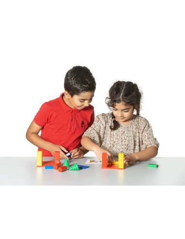 Construire ensemble – jeu en bois pour apprendre à coopérer