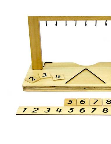 Visualiser l’ordre croissant avec ce support Montessori en bois