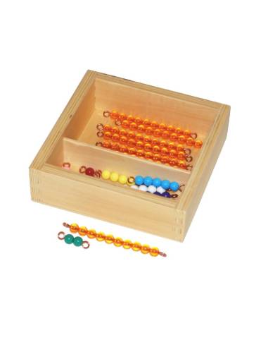 Apprendre les quantités avec des perles dorées Montessori