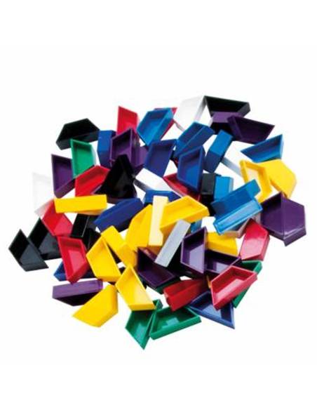 Manipuler, assembler et créer en jouant avec les formes et les couleurs