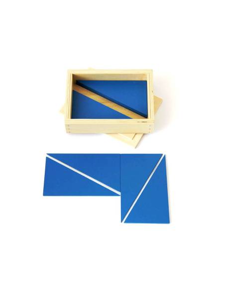 Triangles bleus en bois Montessori pour découvrir géométrie, logique et symétries dès 4 ans