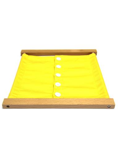 Cadre d’habillage Montessori – développer autonomie et motricité fine avec petits boutons