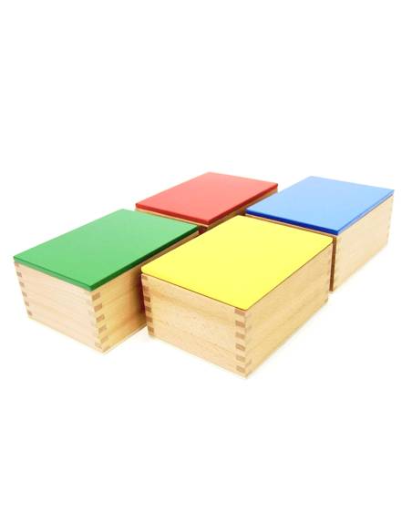 Cylindres en bois Montessori pour stimuler discrimination visuelle, logique et concentration dès 3 ans