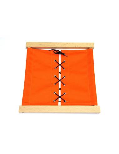 Cadre d’habillage Montessori lacets en bois et tissu