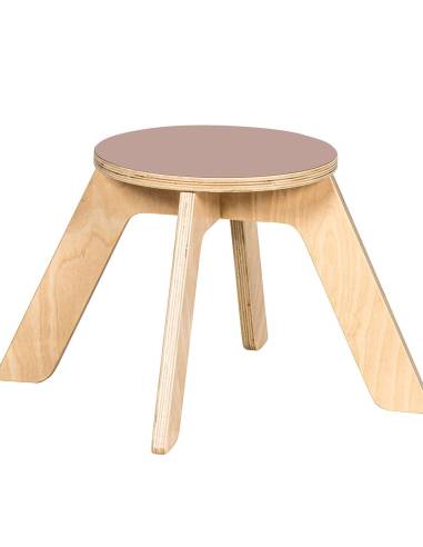 Mobilier élégant et robuste, parfaitement adapté aux enfants