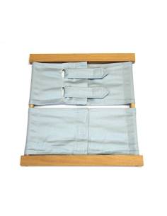 Cadre d’habillage Montessori velcros en bois et tissu