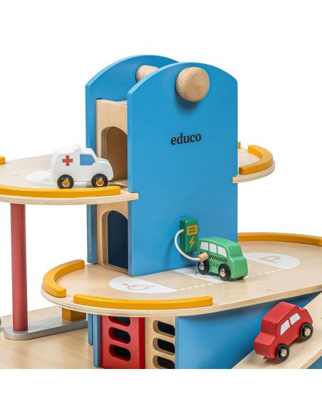 Garage en bois robuste avec petites voitures, pour développer imagination et motricité des enfants