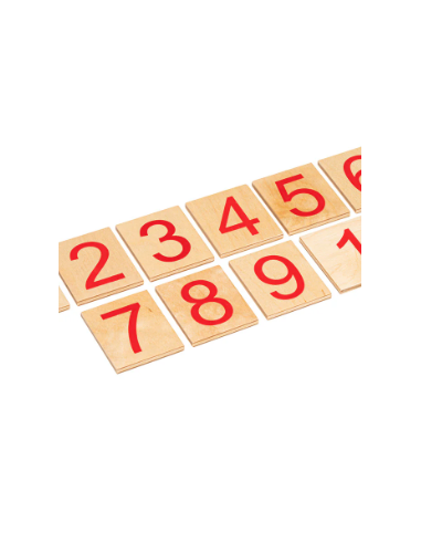 Chiffres de 1 à 10 sur cartes en bois